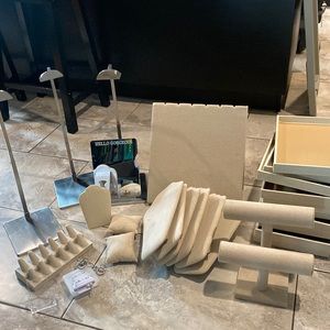 Stella & Dot / Jewelry Business Displays